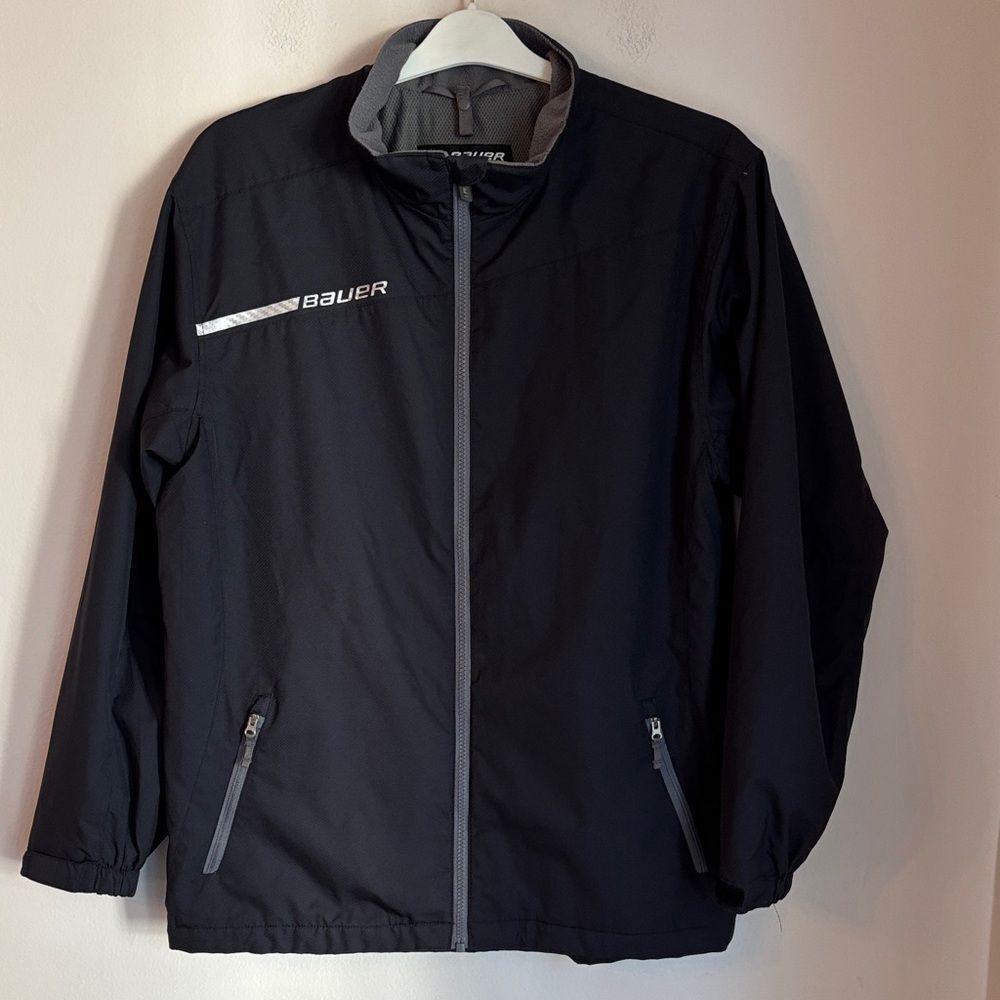 Bauer Hockey Boys Youth unisex Black and Gray light weight Windbreaker jacket XL